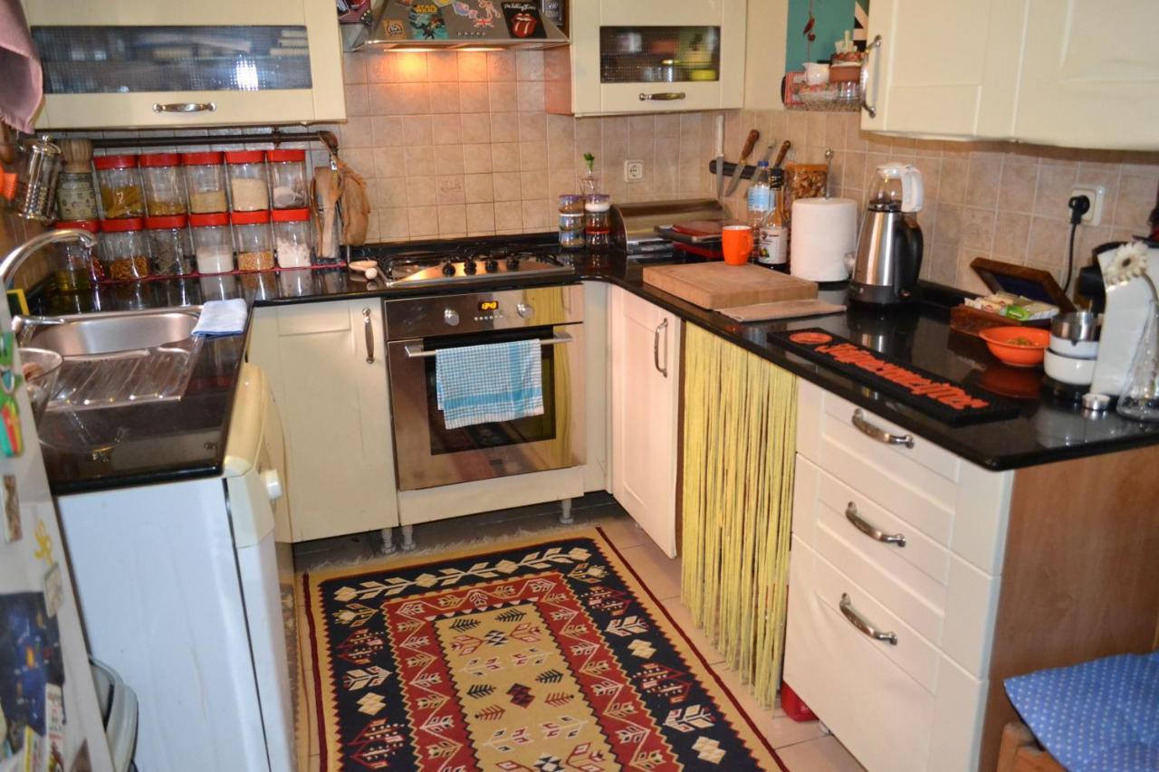 My Happy Home Hostel İzmir Luaran gambar
